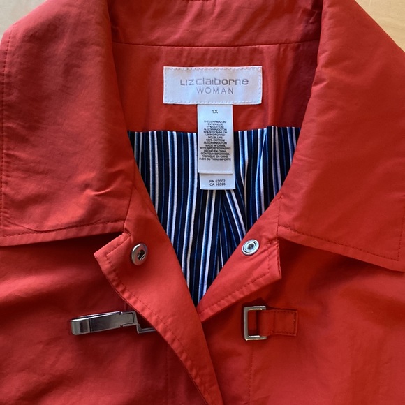 Women’s Liz Claiborne Woman 1x Fall trench style jacket, pumpkin color - Picture 4 of 7